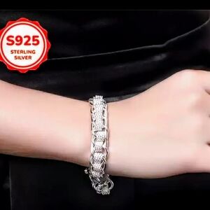 Elegant Silver Bracelet